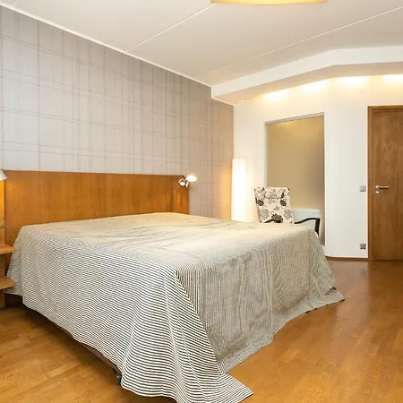 Cozy Right In Centre Διαμέρισμα